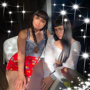 Meet your Posher, Billie